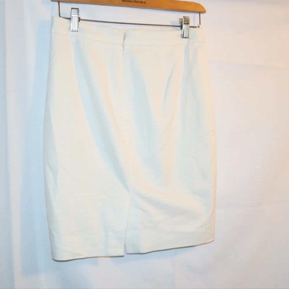 J. Crew White Mini Skirt Size 0‎ Petite